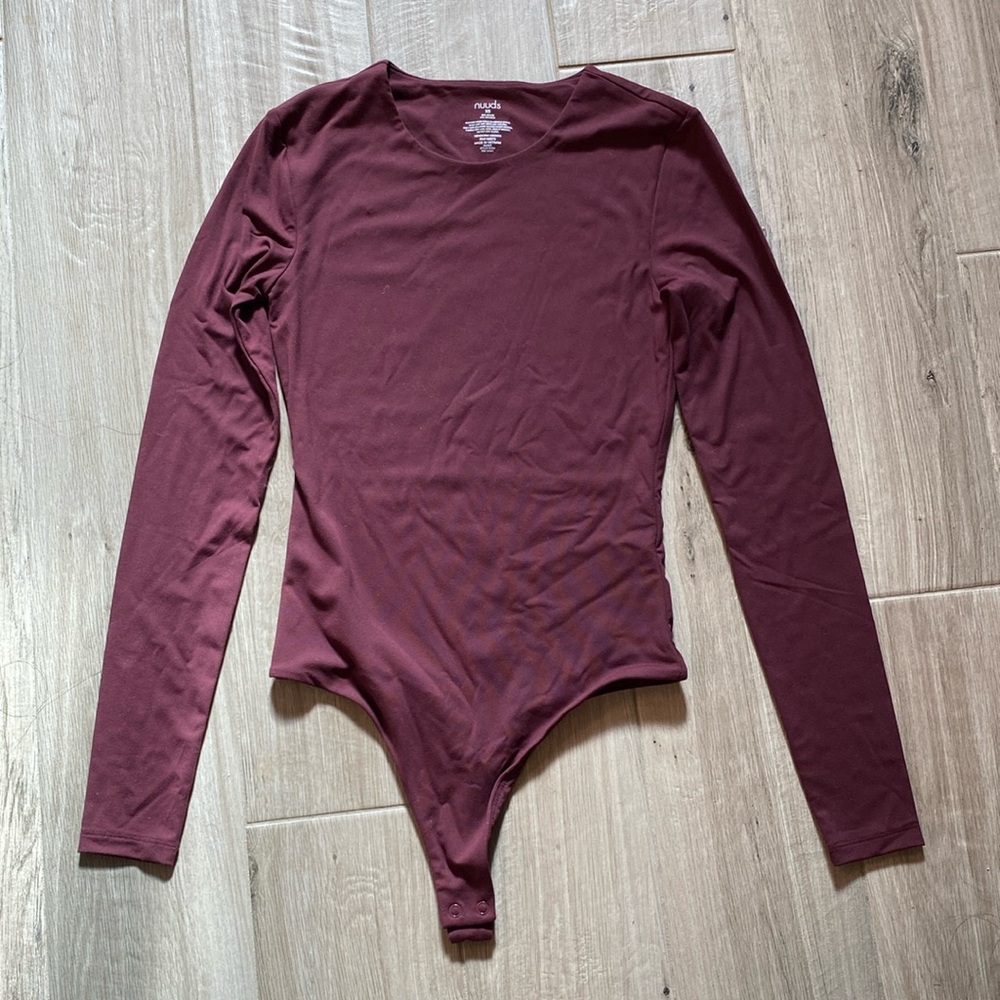 NWOT NUUDS long sleeve crewneck bodysuit